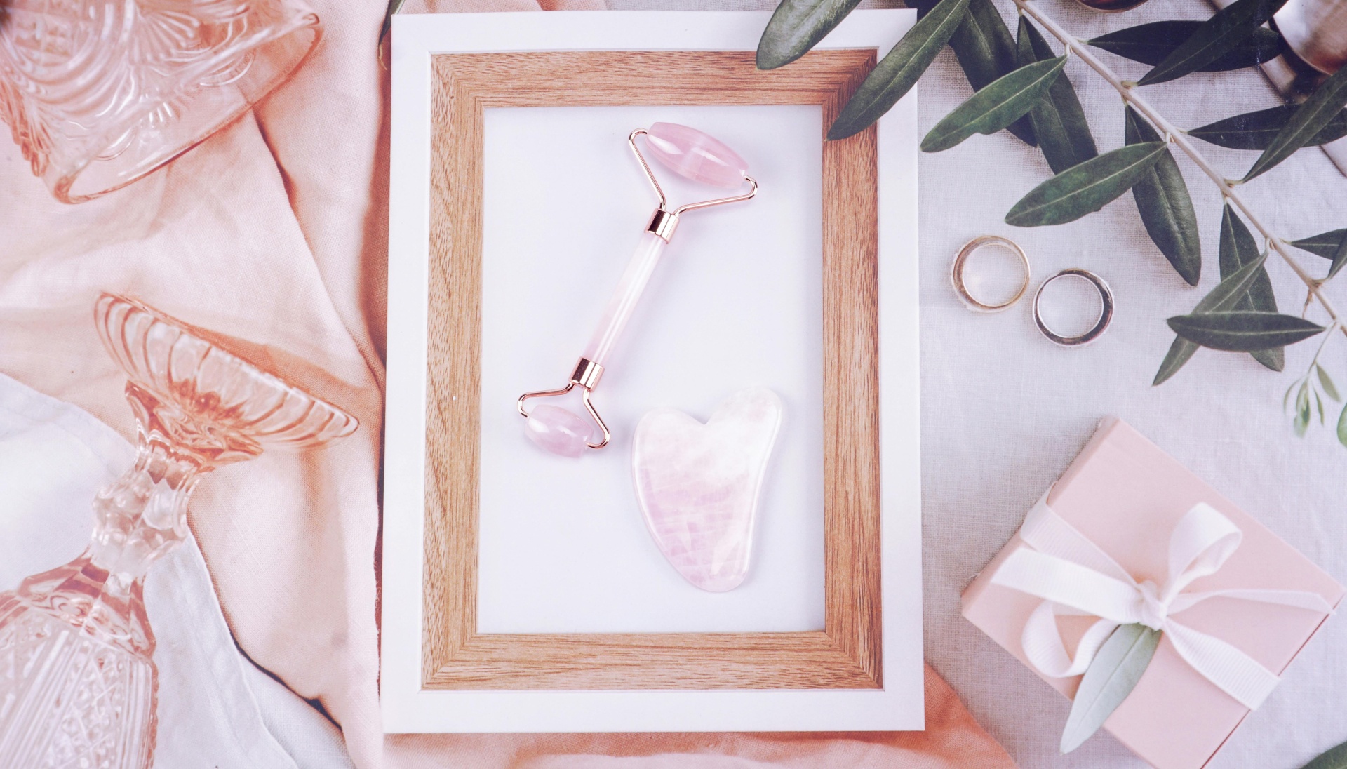 Best Jade Roller Sets: Kits for Complete Skincare in 2026