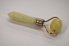 jade roller