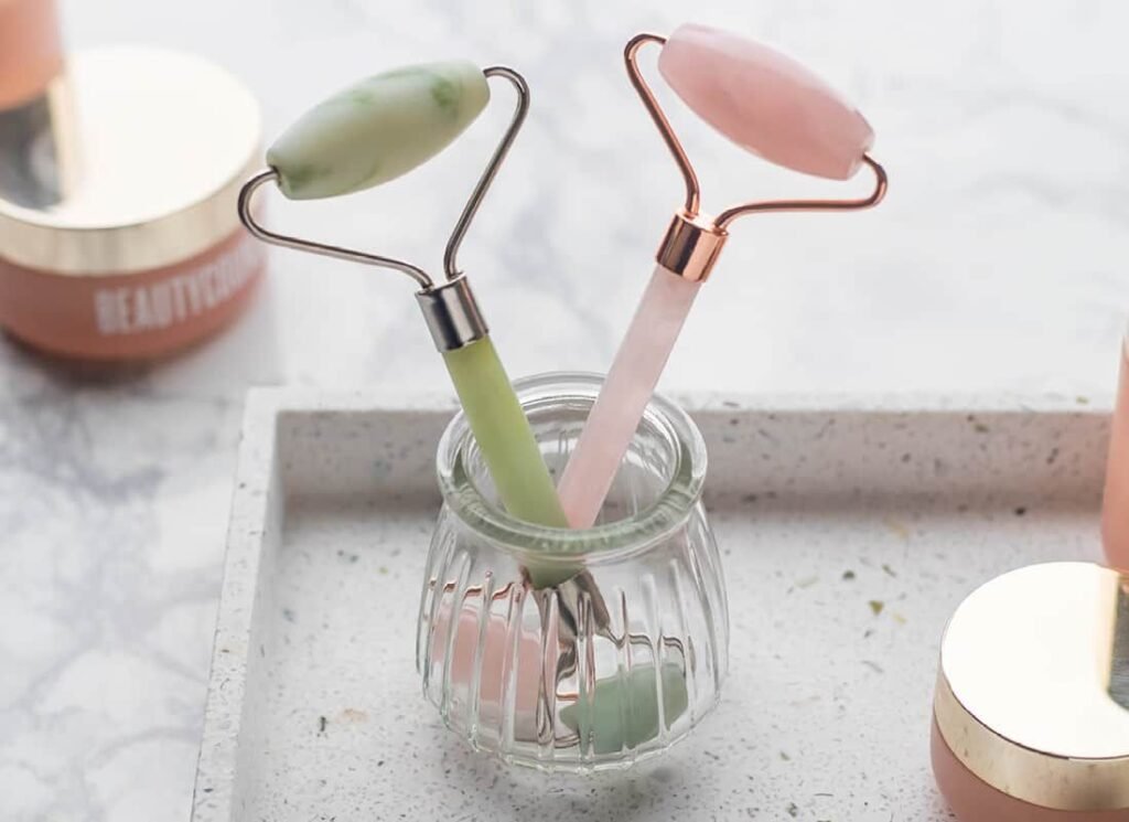 jade roller soap cleaning